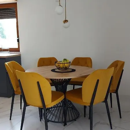 بيت للعطل House_zoi Celinac